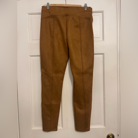 **NEW** SPANX Faux Suede Leggings Size Large - Picture 2 of 2